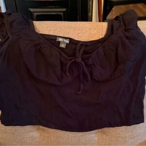 Wild Fable Black Ruffle crop Blouse size L